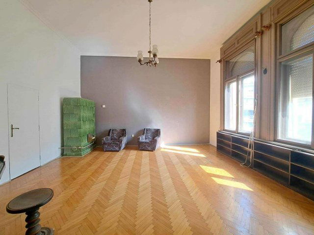 Eladó téglalakás, Szegeden 25.9 M Ft, 2 szobás