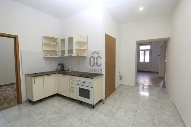 Eladó téglalakás, Budapesten, VIII. kerületben 65 M Ft, 2 szobás