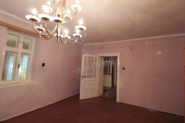 Eladó családi ház, Tótkomlóson 10.5 M Ft, 3 szobás