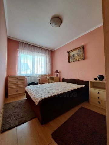 Eladó ikerház, Siófokon 79 M Ft, 6 szobás / költözzbe.hu