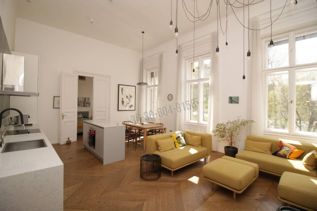 Kiadó téglalakás, albérlet, Budapesten, I. kerületben, 4 szobás