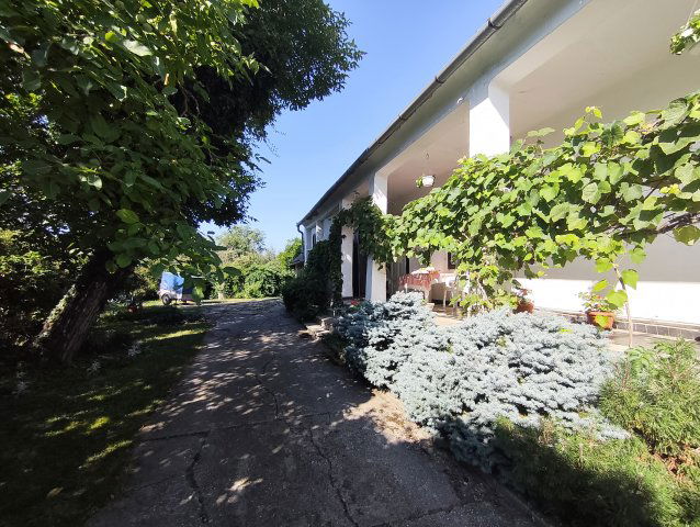 Eladó családi ház, Alsónyéken 13.9 M Ft, 2 szobás