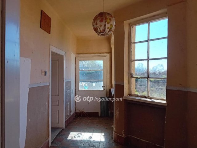 Eladó családi ház, Körösszakálon 5.9 M Ft, 3 szobás