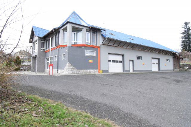 Eladó ipari ingatlan, Lengyeltótiban 198 M Ft