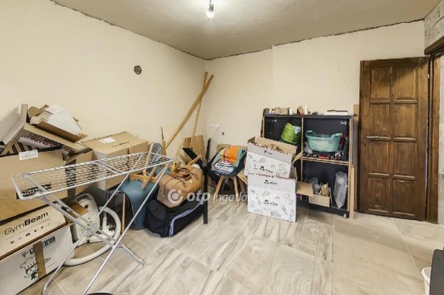 Eladó családi ház, Nagytályán 75.9 M Ft, 4 szobás