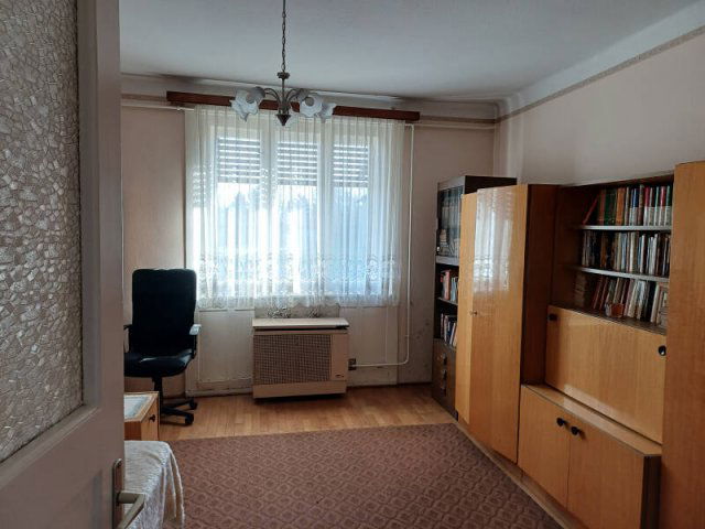 Eladó családi ház, Pilisvörösváron 69.5 M Ft, 2 szobás