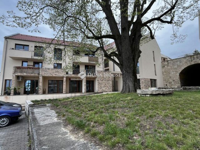 Kiadó üzlethelyiség, Budakalászon 260 E Ft / hó