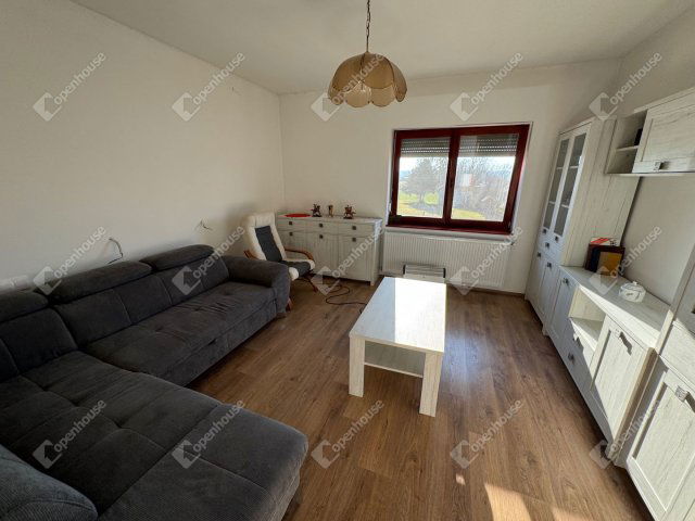 Eladó családi ház, Alsórajkon 29.9 M Ft, 3 szobás