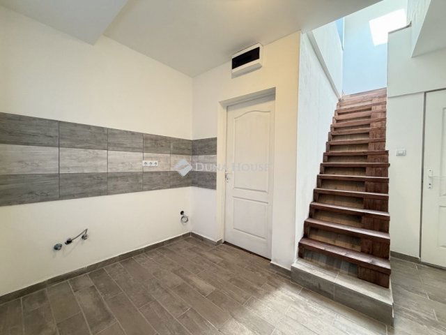 Eladó téglalakás, Budapesten, XXI. kerületben 65.9 M Ft