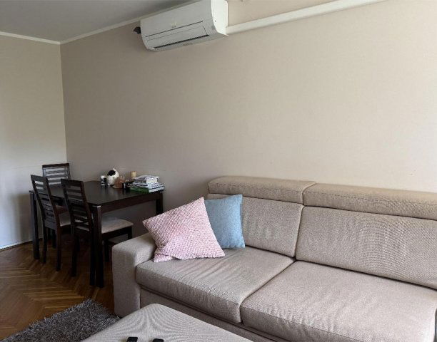 Eladó panellakás, Budapesten, III. kerületben 86.99 M Ft