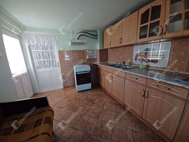 Eladó családi ház, Debrecenben 56 M Ft, 2 szobás
