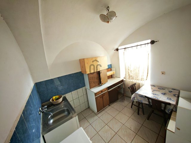 Eladó téglalakás, Devecseren 9.7 M Ft, 2 szobás