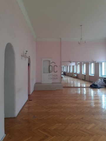 Kiadó ipari ingatlan, Budapesten, VII. kerületben 450 E Ft / hó
