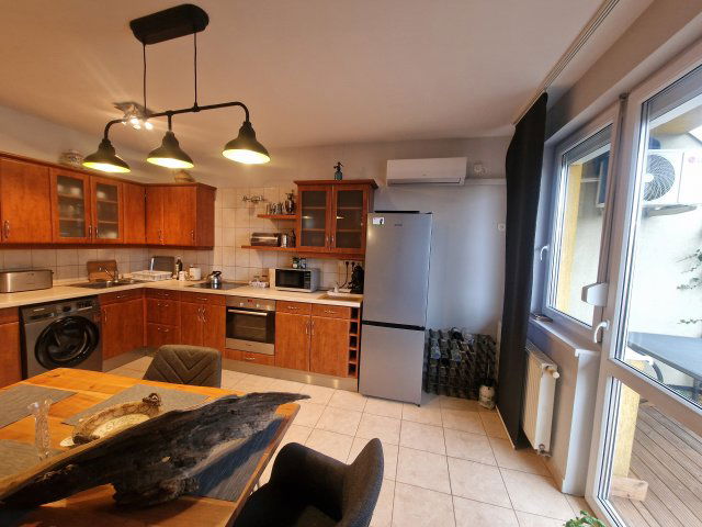 Eladó téglalakás, Budapesten, XX. kerületben, Baross utcában