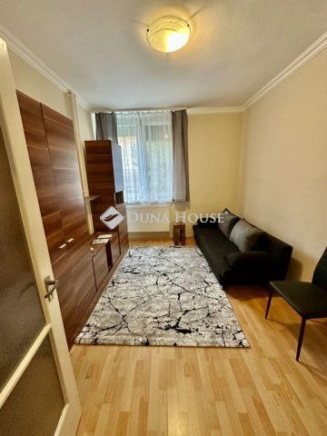 Kiadó téglalakás, albérlet, Kecskeméten, Széchenyi körúton
