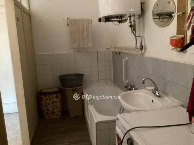 Eladó családi ház, Gyomaendrődön 13.4 M Ft, 4 szobás