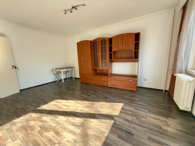 Eladó panellakás, Miskolcon 23.5 M Ft, 1+1 szobás