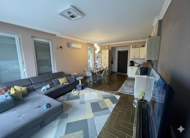 Eladó nyaraló, Nyíregyházán 70 M Ft, 2 szobás