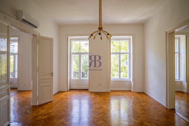 Kiadó iroda, Budapesten, VI. kerületben, Bajcsy-Zsilinszky úton