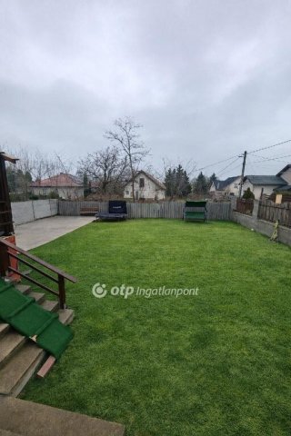 Eladó családi ház, Szigethalmon 130 M Ft, 5 szobás