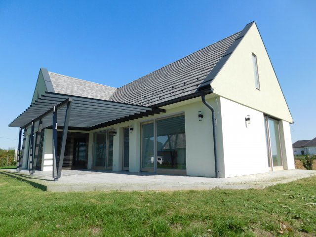 Eladó családi ház, Cserszegtomajon 149 M Ft, 4+1 szobás