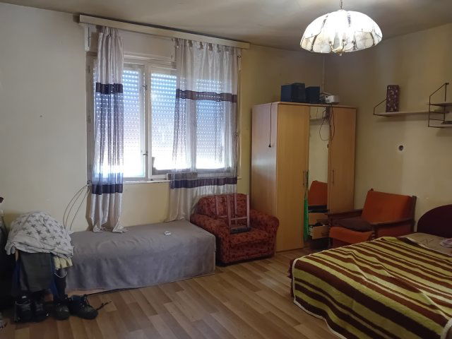 Eladó családi ház, Zalacsében 21.7 M Ft, 2 szobás