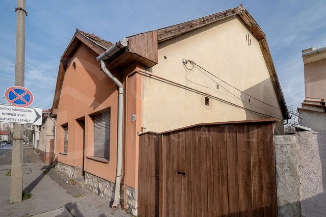 Eladó családi ház, Miskolcon 39.9 M Ft, 4 szobás