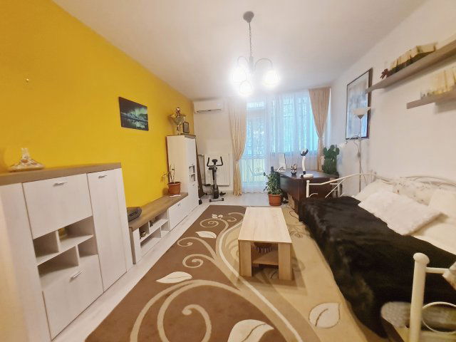 Eladó téglalakás, Debrecenben 61.9 M Ft, 2 szobás