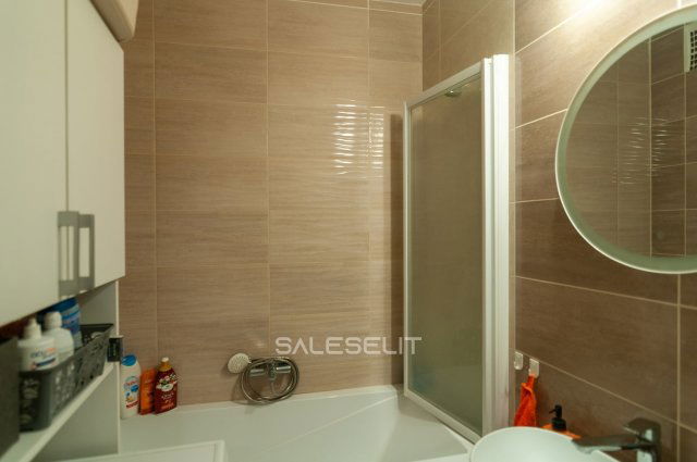 Eladó téglalakás, Debrecenben 73 M Ft, 2+1 szobás