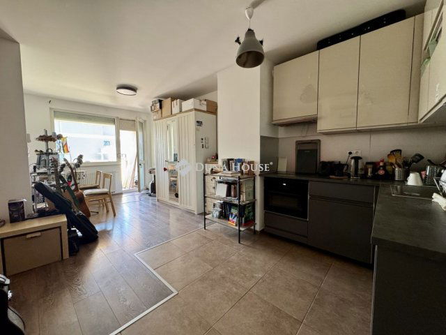 Eladó téglalakás, Budapesten, XI. kerületben, Alíz utcában