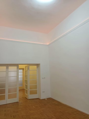 Eladó téglalakás, Debrecenben, Piac utcában 89 M Ft, 3 szobás