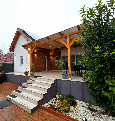 Eladó családi ház, Bicskén 175 M Ft, 3 szobás