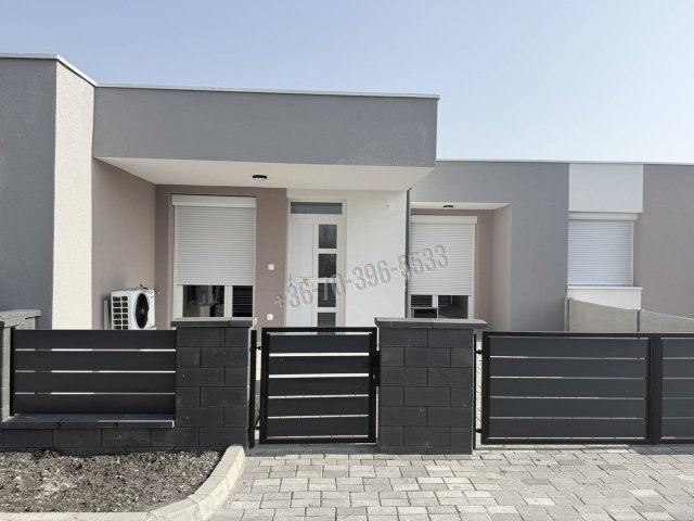 Eladó téglalakás, Hatvanban 43.5 M Ft, 2 szobás