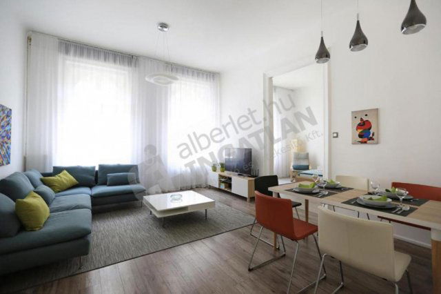 Kiadó téglalakás, albérlet, VI. kerületben, Paulay Ede utcában