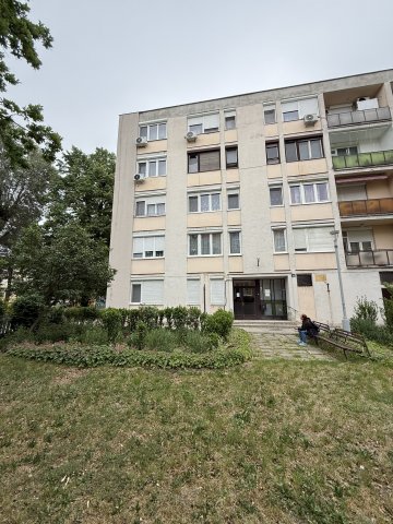 Eladó téglalakás, Tatabányán 25.9 M Ft, 1 szobás