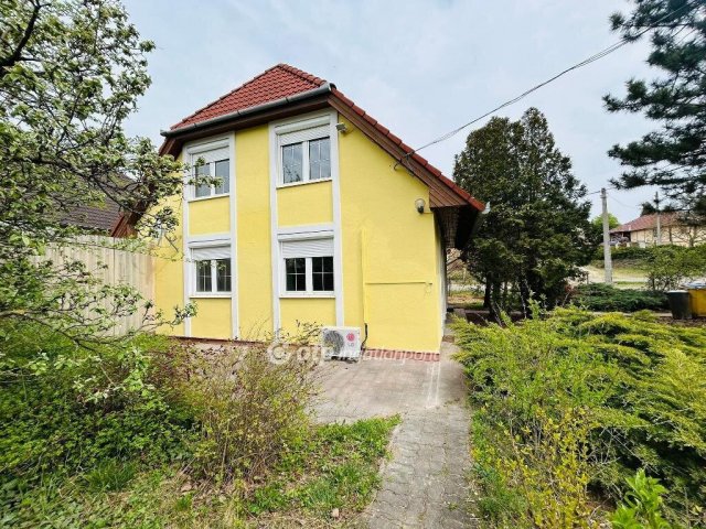 Eladó családi ház, Nyíregyházán 59.6 M Ft, 3+2 szobás