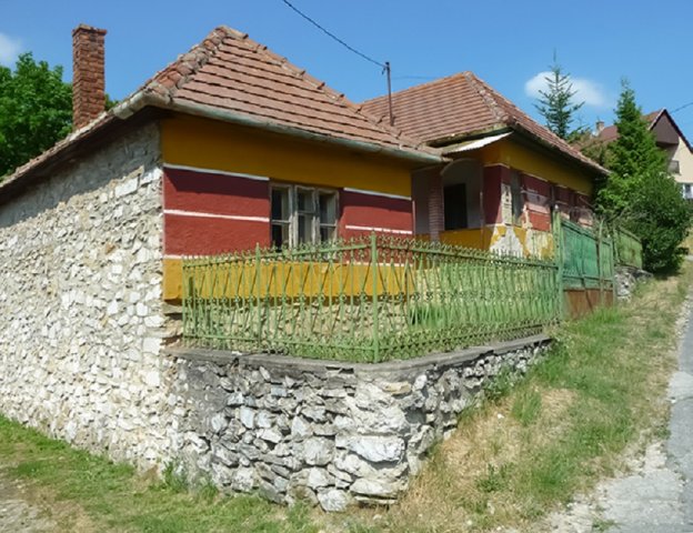 Eladó családi ház, Bükkszentkereszten 18 M Ft, 3+1 szobás