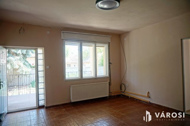 Eladó családi ház, Kecskeméten 79.9 M Ft, 5 szobás