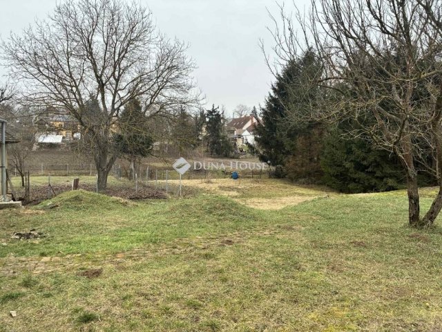 Eladó családi ház, Hásságyon 25 M Ft, 2 szobás