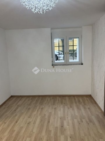 Eladó téglalakás, Budapesten, X. kerületben 51.99 M Ft, 2 szobás