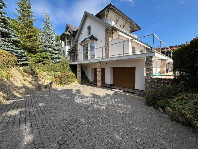 Kiadó családi ház, albérlet, Nagykovácsiban 1529 E Ft / hó
