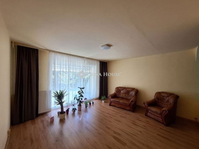 Eladó sorház, Budapesten, X. kerületben 105 M Ft, 4 szobás