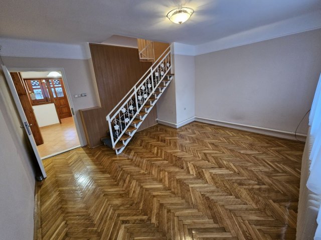 Eladó sorház, Debrecenben 81.5 M Ft, 3 szobás