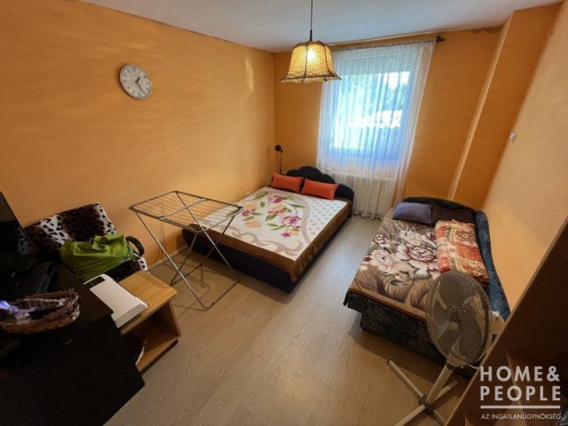 Eladó családi ház, Szatymazon 29.9 M Ft, 3 szobás