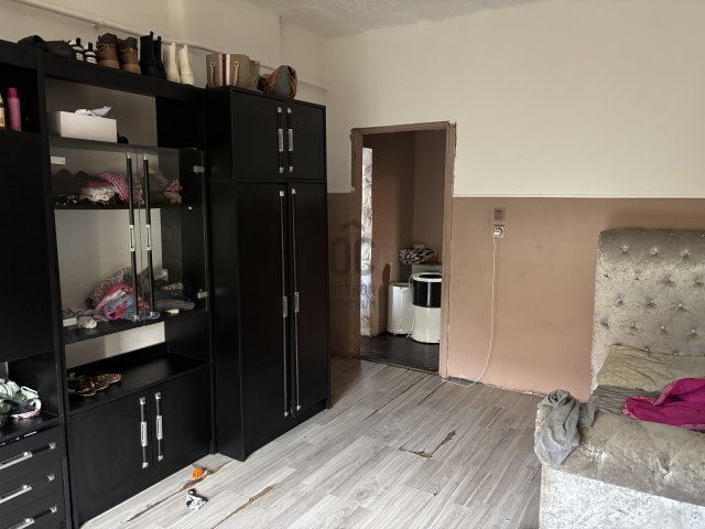 Eladó családi ház, Edelényben 15.5 M Ft, 7 szobás