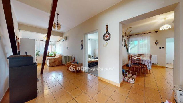 Eladó családi ház, Tiszavasváriban 32 M Ft, 3 szobás