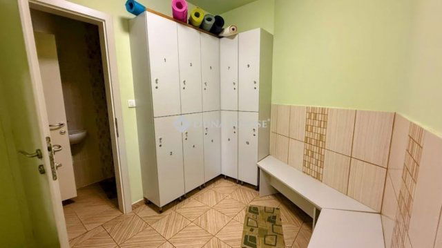 Eladó családi ház, Szentgotthárdon 129.9 M Ft, 5 szobás