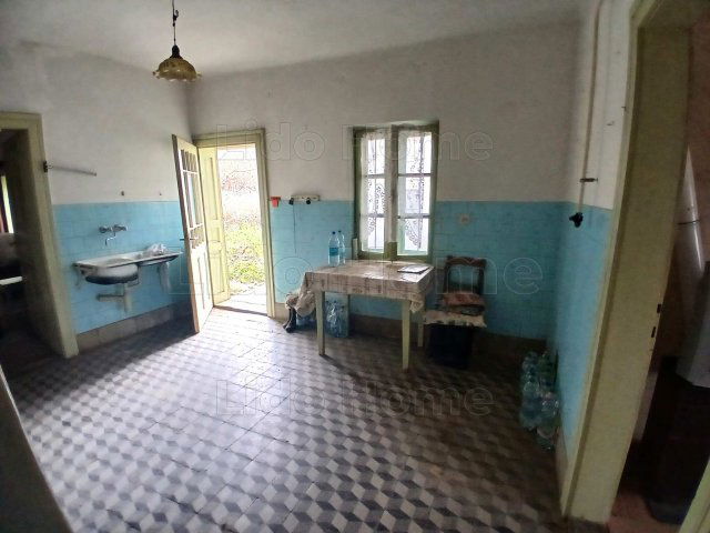 Eladó családi ház, Rédén 24.9 M Ft, 4 szobás