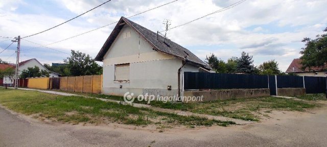 Eladó családi ház, Hévízgyörkön 18.5 M Ft, 2 szobás