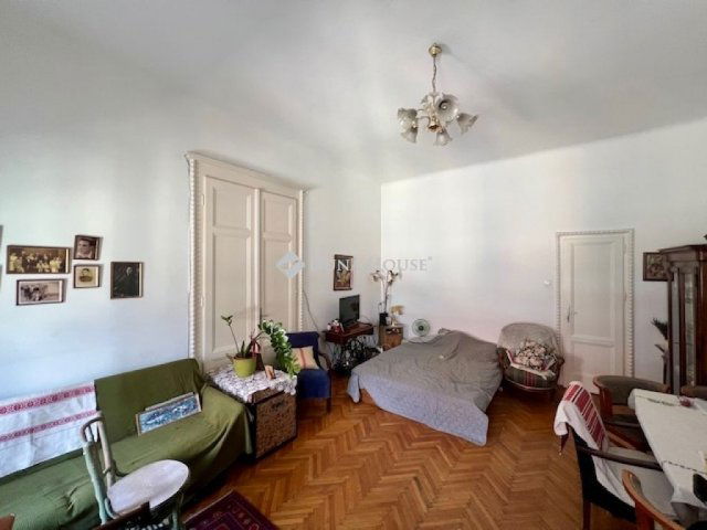 Eladó téglalakás, Budapesten, VII. kerületben 99 M Ft, 3 szobás